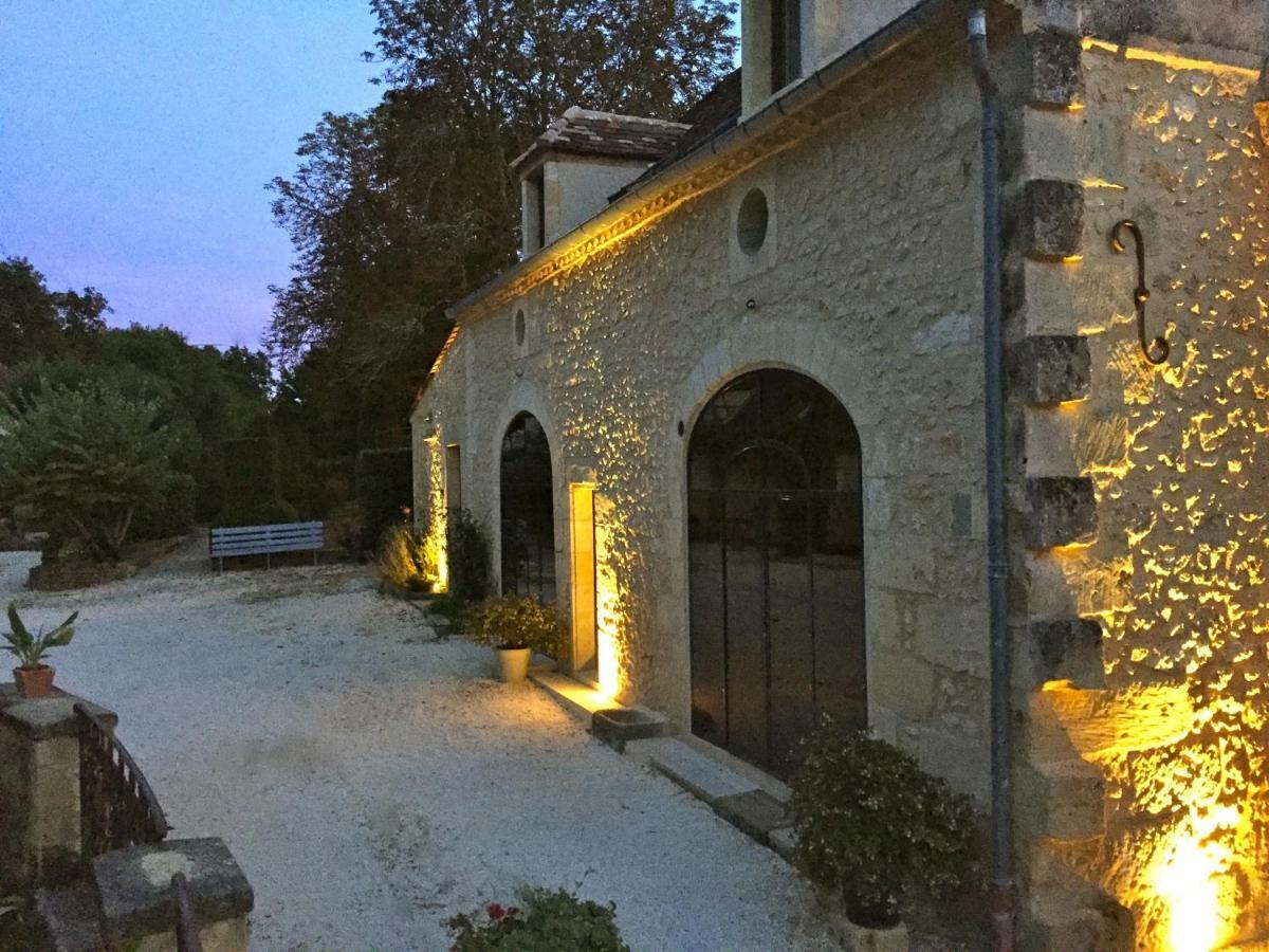 Gite Du Manoir Le Roc Couze-et-Saint-Front Exterior photo